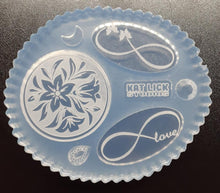 Load image into Gallery viewer, Etched Flowers with 2 Infinity Symbols Made with Crystal Clear Platinum Silicone Mold