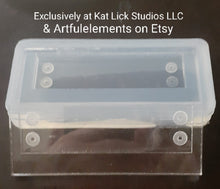 Load image into Gallery viewer, Versatile Mold Kit made w/crystal clear silicone and comes with eight feet