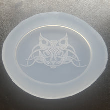 Load image into Gallery viewer, Etched Celtic Cat Mold made with Crystal Clear Platinum Silicone