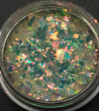 Load image into Gallery viewer, Exciting Auroras Fury Extreme Shift Flakes .2 grams