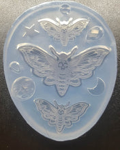 Load image into Gallery viewer, Etched Moth Pendant &amp; Earrings Mold made with Crystal Clear Platinum Silicone Mold