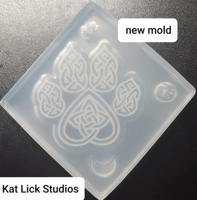 1.5x1.5 Etched Celtic Dog Paw Mold made w/Crystal Clear Platinum Silicone