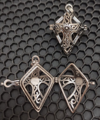Hollow Rhombus Cage Pendant will hold a 14mm bead (Please read description)