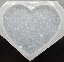 Load image into Gallery viewer, Exclusive Crystal Heart Mold Made With Platinum Silicone