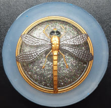Load image into Gallery viewer, 1.5&quot; Dragonfly Mold Made w/Crystal Clear Platinum Silicone