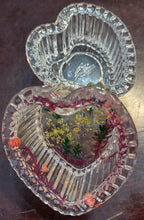 Load image into Gallery viewer, Beautiful Heart Keepsake Mold Made w/Crystal Clear Platinum Silicone