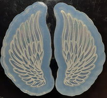 Load image into Gallery viewer, Holographic Molds Etched Mirrored Wings #1 Made w/Crystal Clear Platinum Silicone