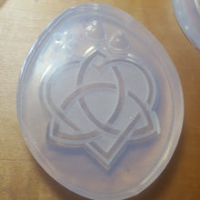 Load image into Gallery viewer, Celtic Heart Crystal Clear Platinum Silicone Mold