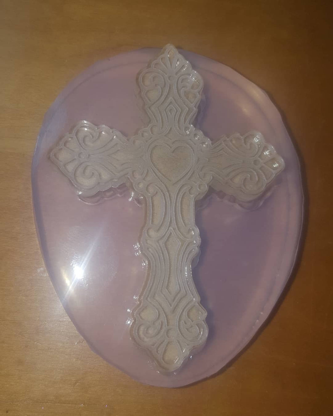 Etched 2 1/2x3 Cross Crystal Clear Platinum Silicone Mold