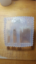 Load image into Gallery viewer, Broken Wood Pieces Crystal Clear Platinum Silicone Mold