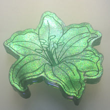 Load image into Gallery viewer, Etched Lotus and Lily Flowers with a Flower Bezel Crystal Clear Platinum Silicone Mold