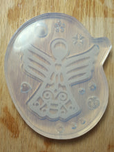 Load image into Gallery viewer, Etched Angel (your choice) Crystal Clear Platinum Silicone Mold