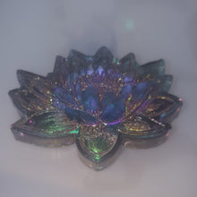 Load image into Gallery viewer, Etched Lotus and Lily Flowers with a Flower Bezel Crystal Clear Platinum Silicone Mold