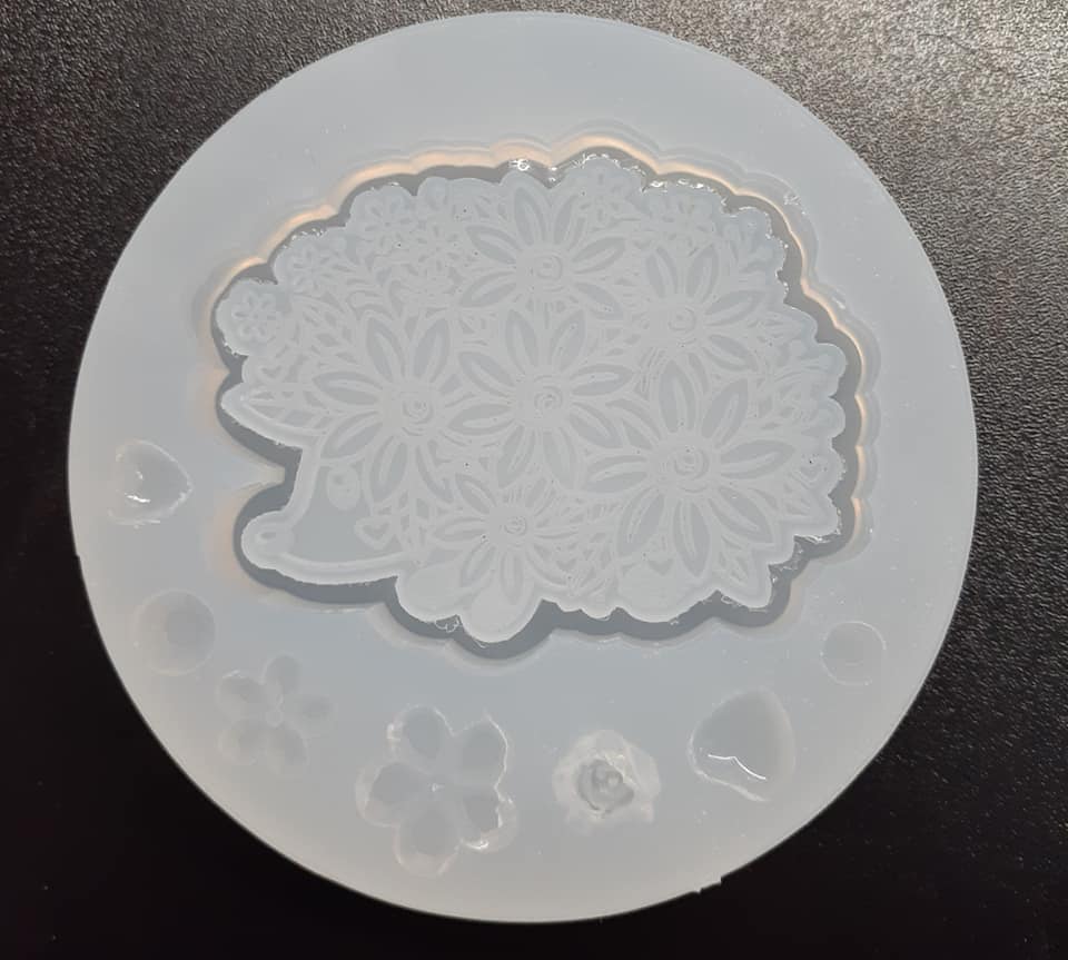 Shaker Etched Hedgehog Mold