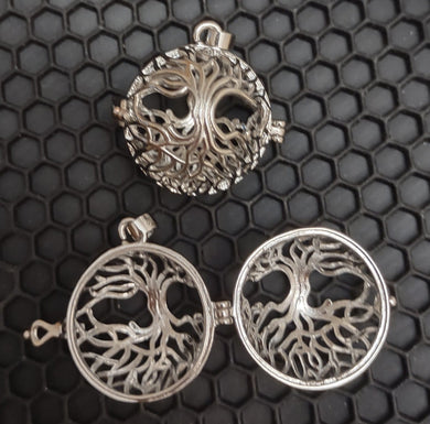 Tree of Life Cage Pendant will hold a 16 to 18mm bead (Please read description)