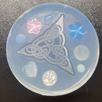 Load image into Gallery viewer, Etched Celtic Triangle Mold Made w/Crystal Clear Platinum Silicone